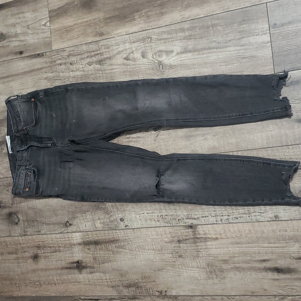 Zara Distressed Jeans